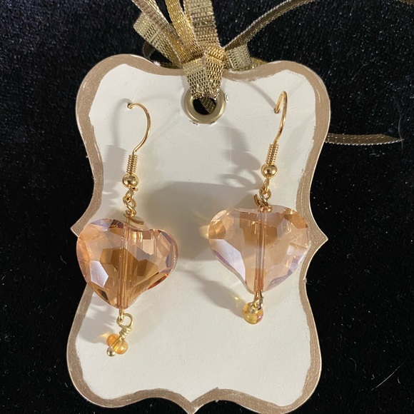 ꨄ 𝑅𝑜𝑚𝑎𝑛𝑡𝑖𝑐 𝐺𝑙𝑎𝑠𝑠 𝐸𝑎𝑟𝑟𝑖𝑛𝑔𝑠 ꨄ - Picture 3 of 4